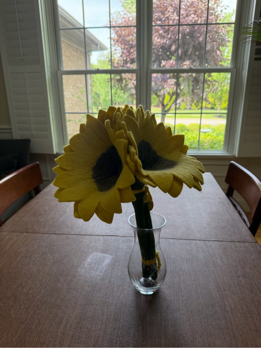 Home Accents Yellow Faux Sunflower Bouquet in Clear Vase